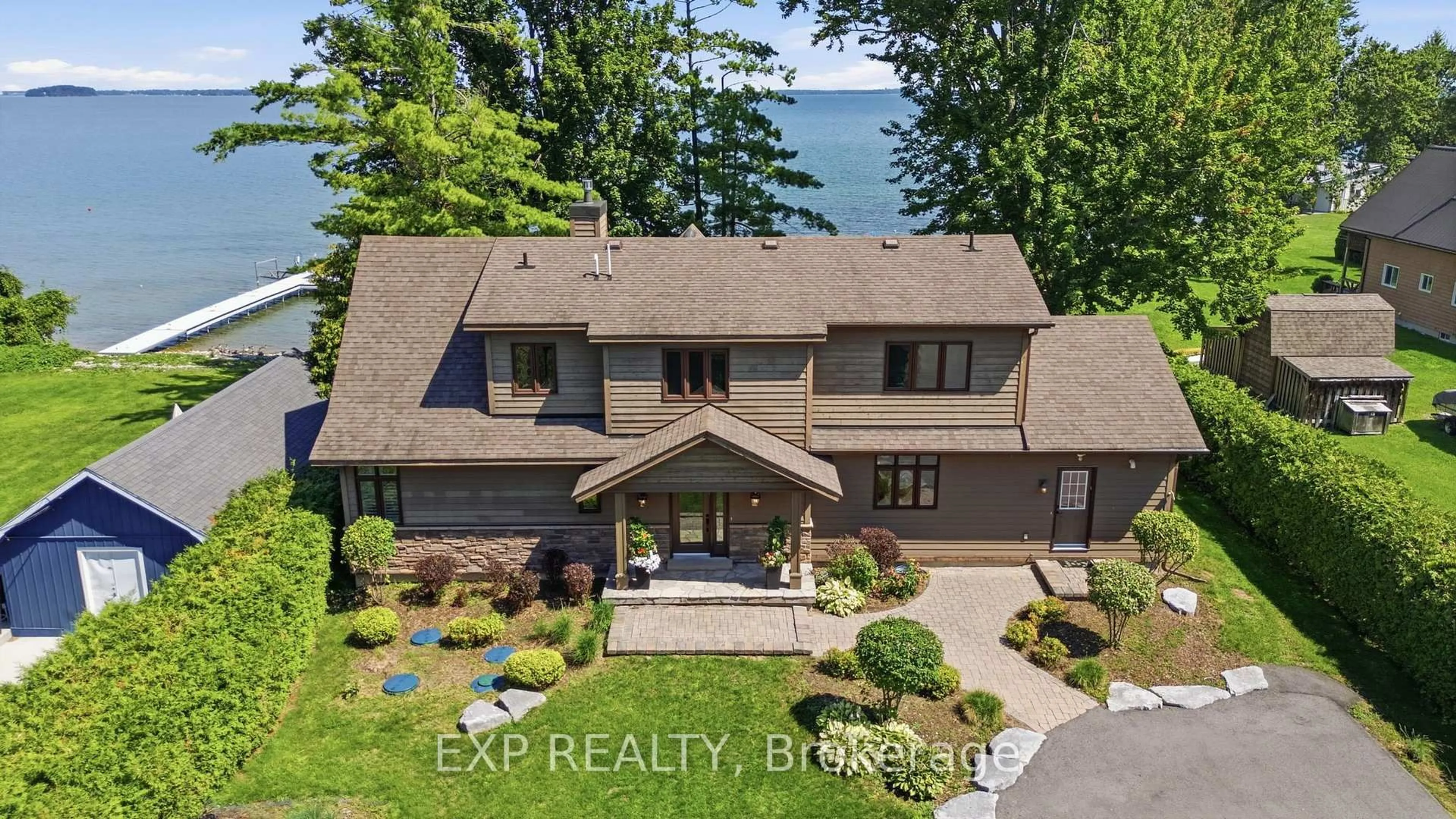 A pic from outside/outdoor area/front of a property/back of a property/a pic from drone, water/lake/river/ocean view for 797 Woodland Dr, Oro-Medonte Ontario L3V 0R8