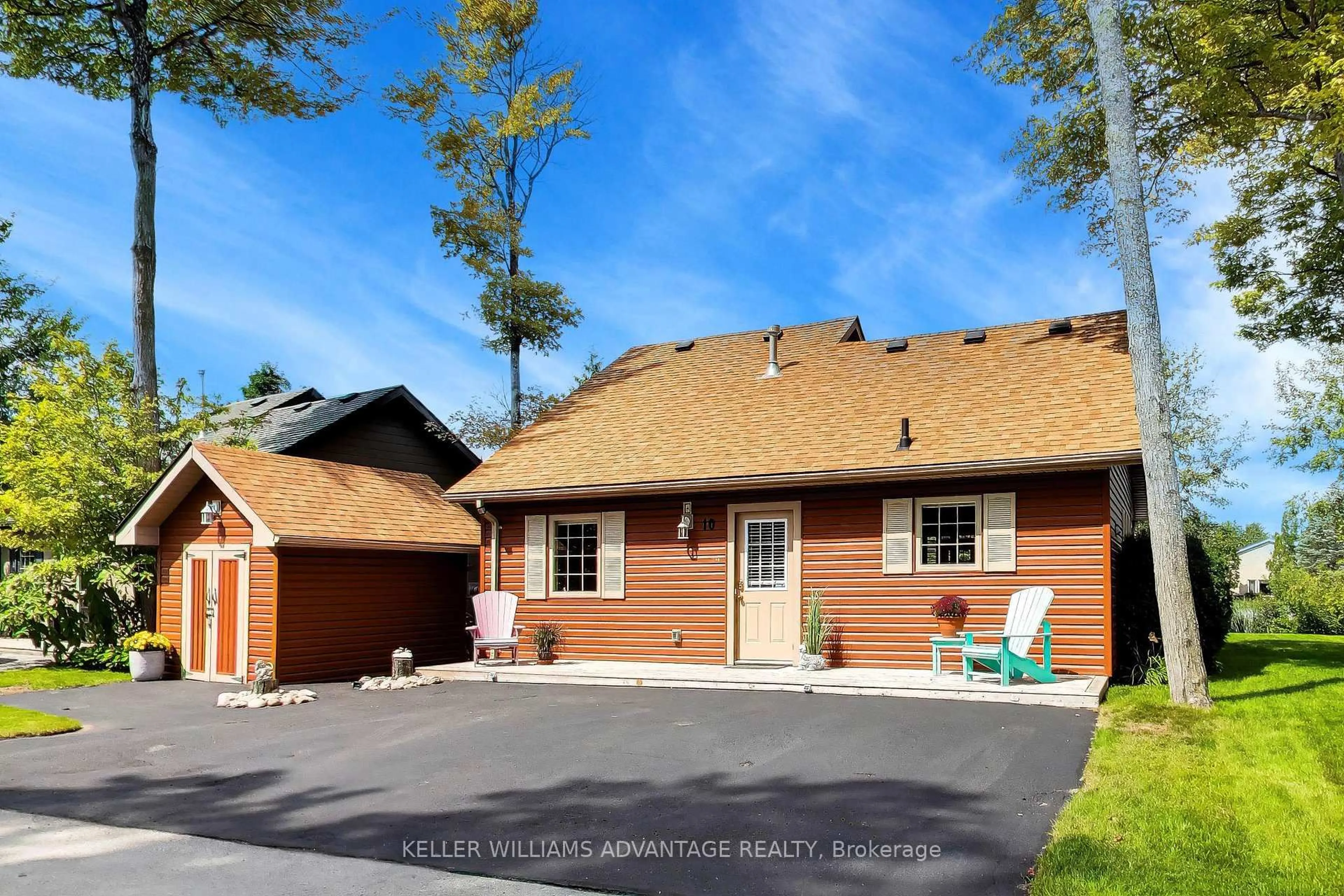 Home with brick exterior material, unknown for 10 Cabin Cres, Wasaga Beach Ontario L9Z 1X7