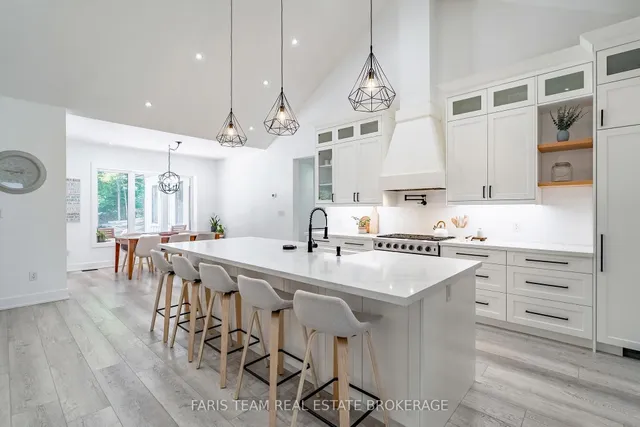50 Beaufort Cres, Tiny 5