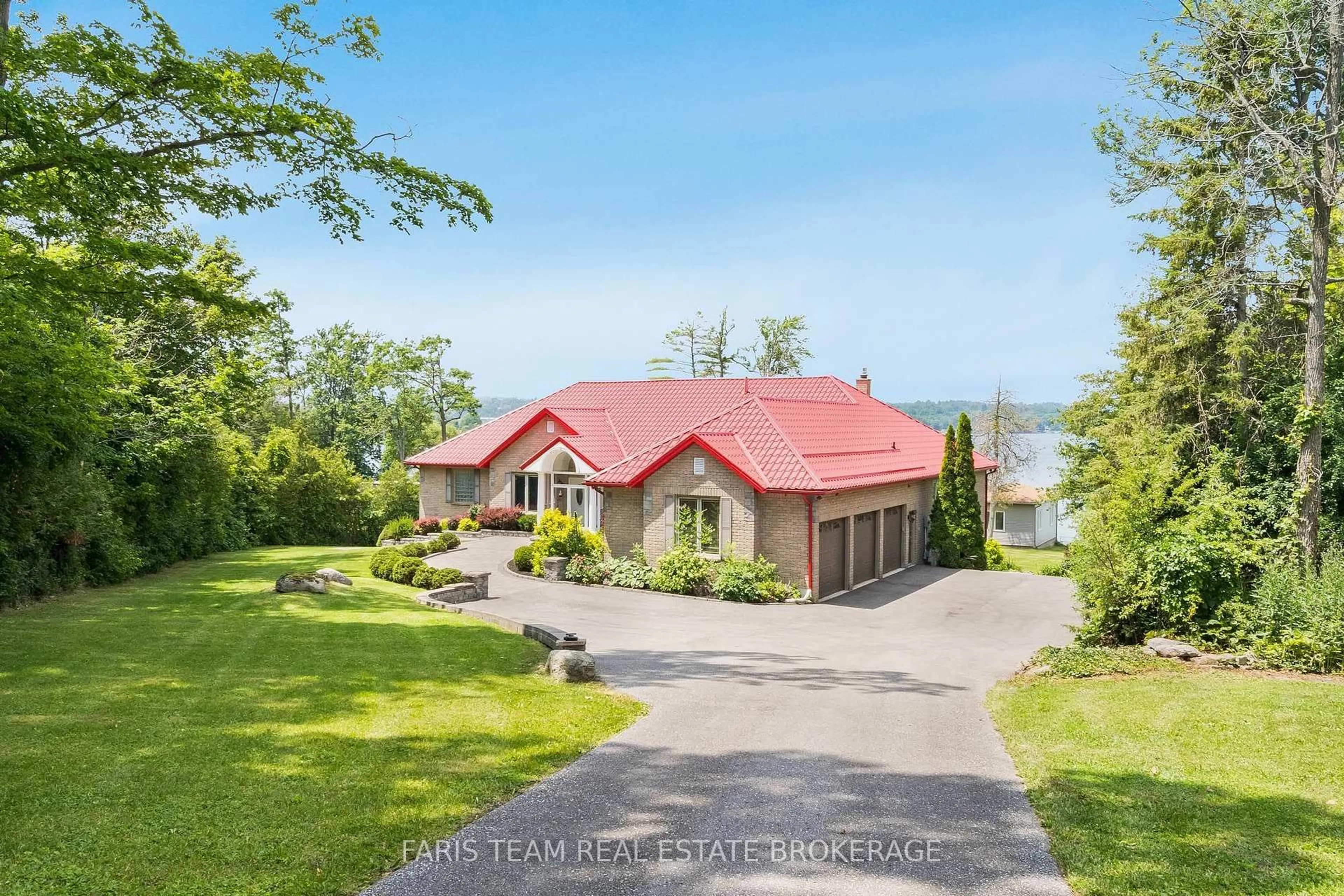 A pic from outside/outdoor area/front of a property/back of a property/a pic from drone, water/lake/river/ocean view for 354 Brewery Lane, Orillia Ontario L3V 7H8