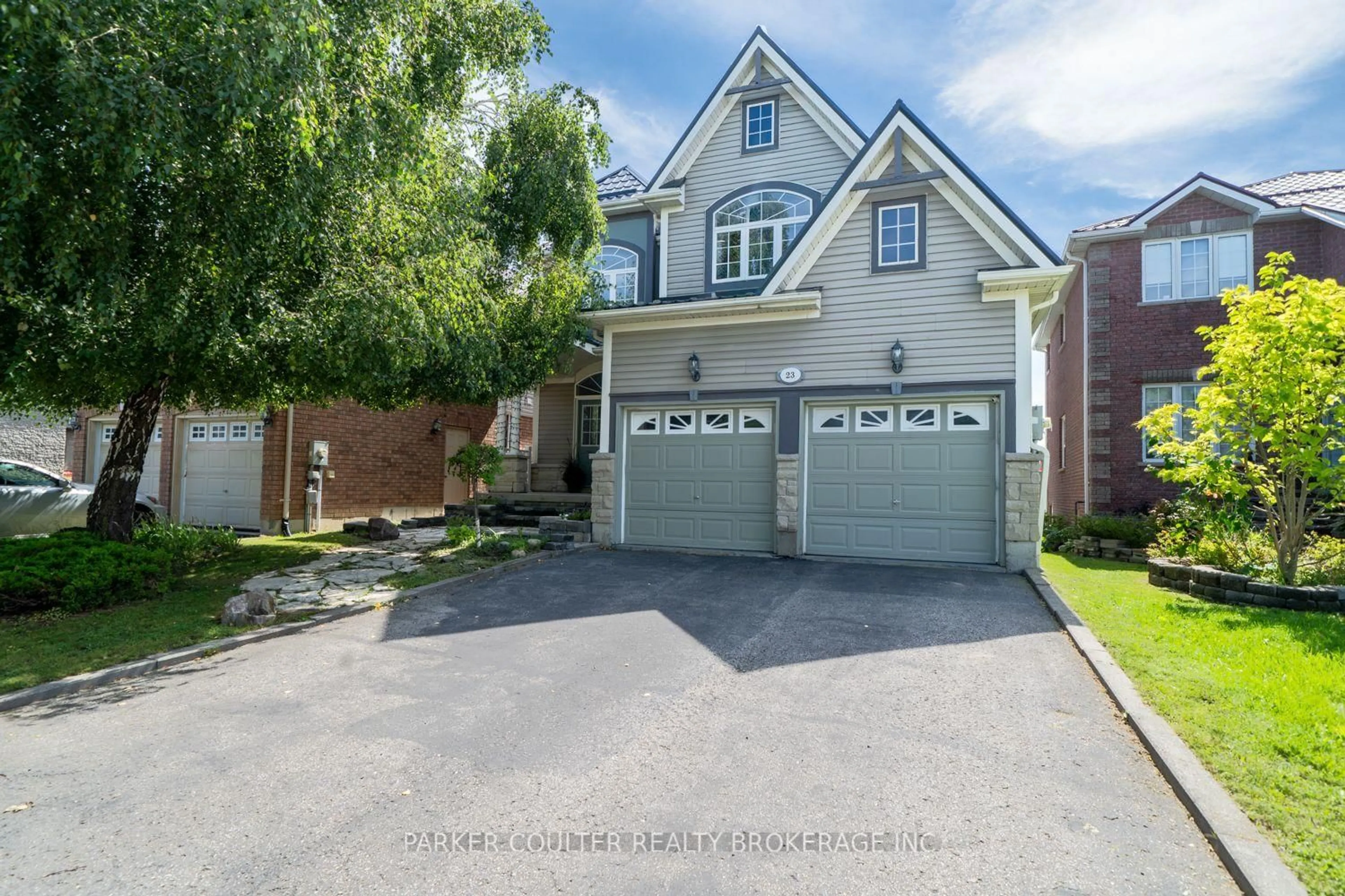 Unknown for 23 Sovereign's Gate, Barrie Ontario L4N 0K7