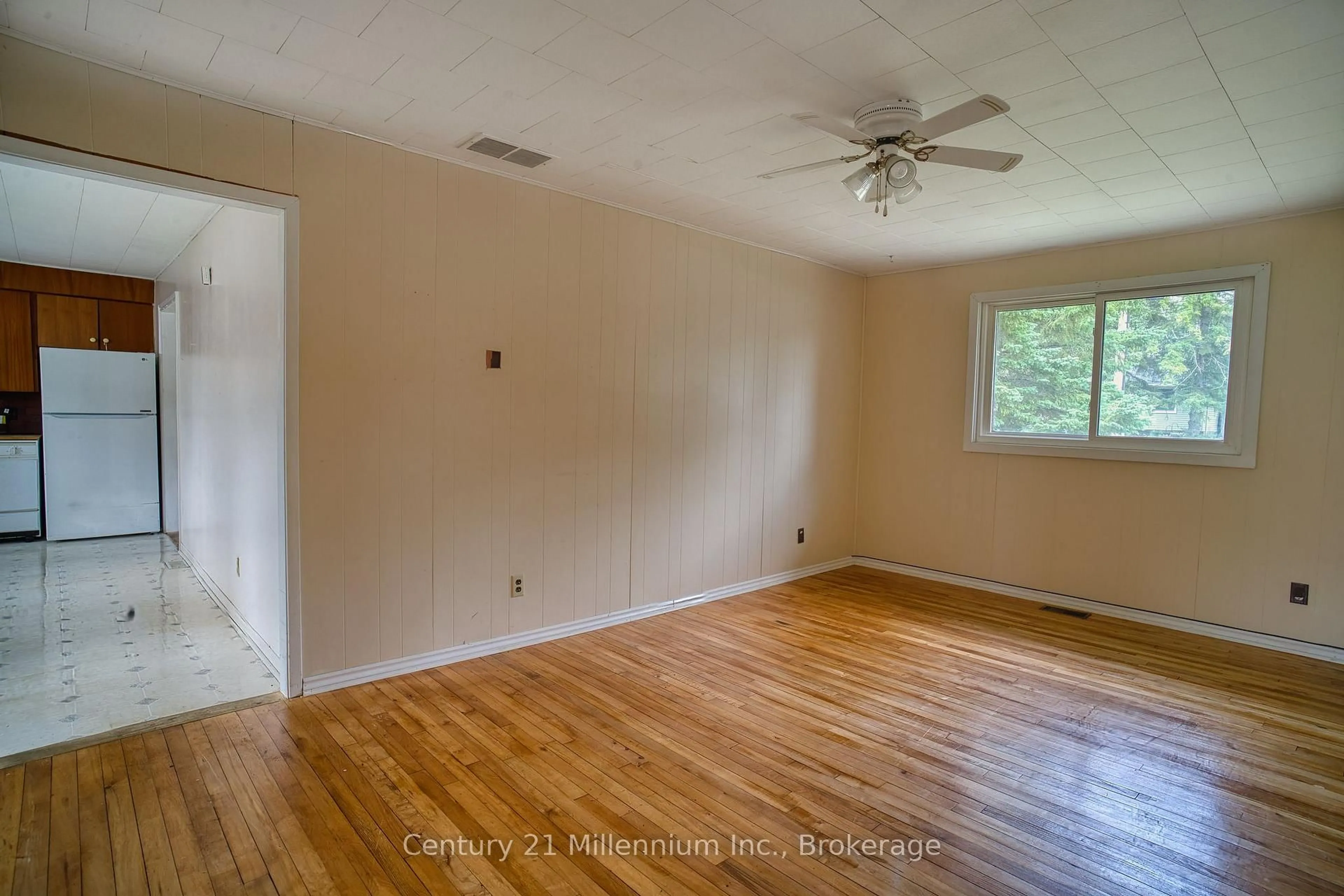 A pic of a room for 209 John St, Clearview Ontario L0M 1S0