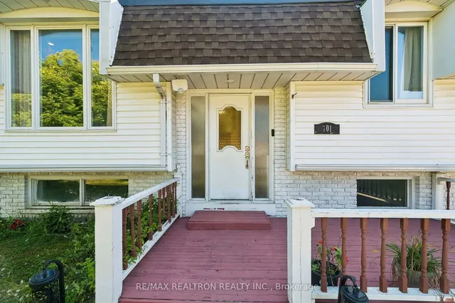 101 Marshall St, Barrie 5
