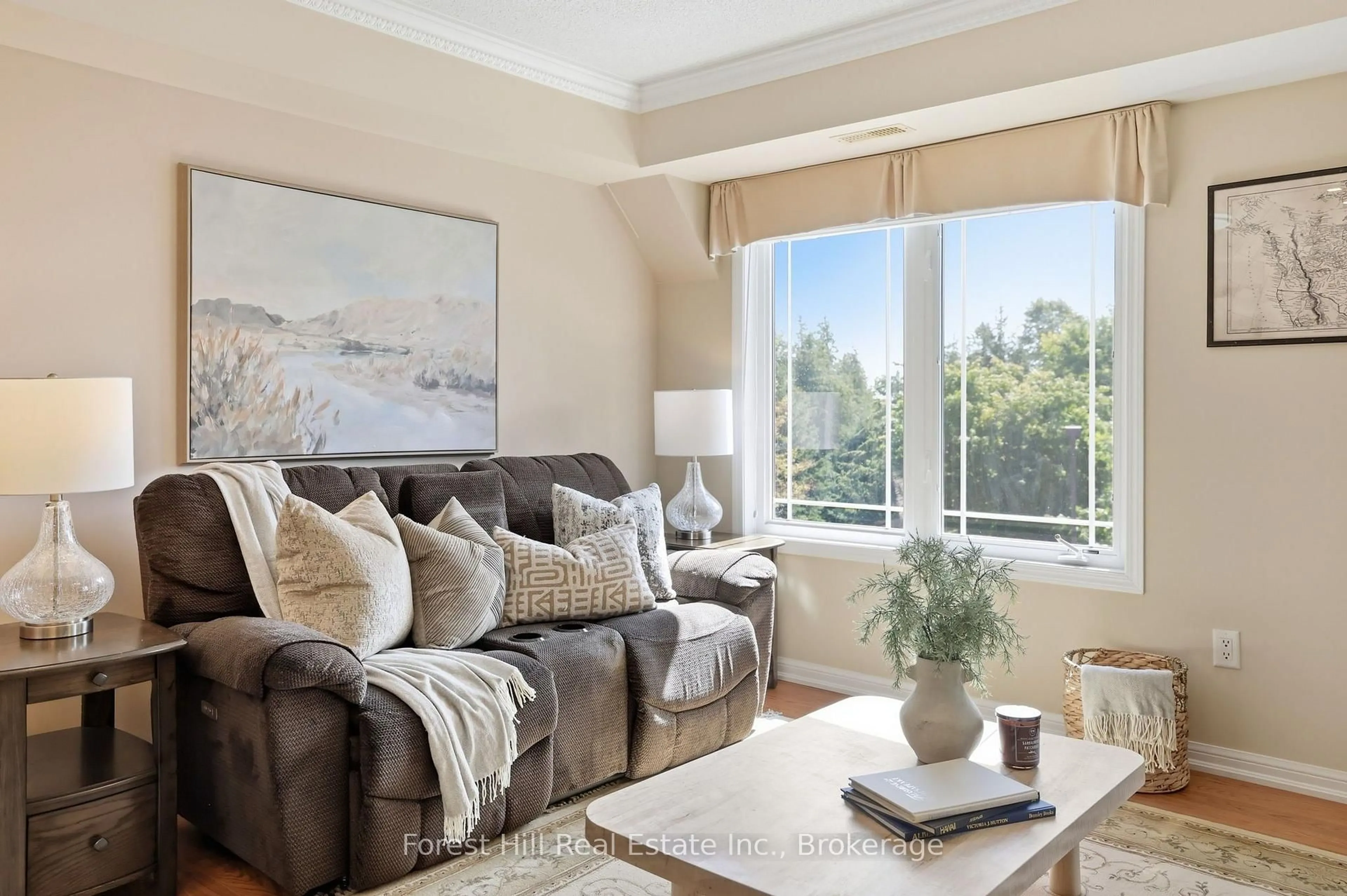 Living room with furniture, unknown for 50 Mulligan Lane #316, Wasaga Beach Ontario L9Z 0C5