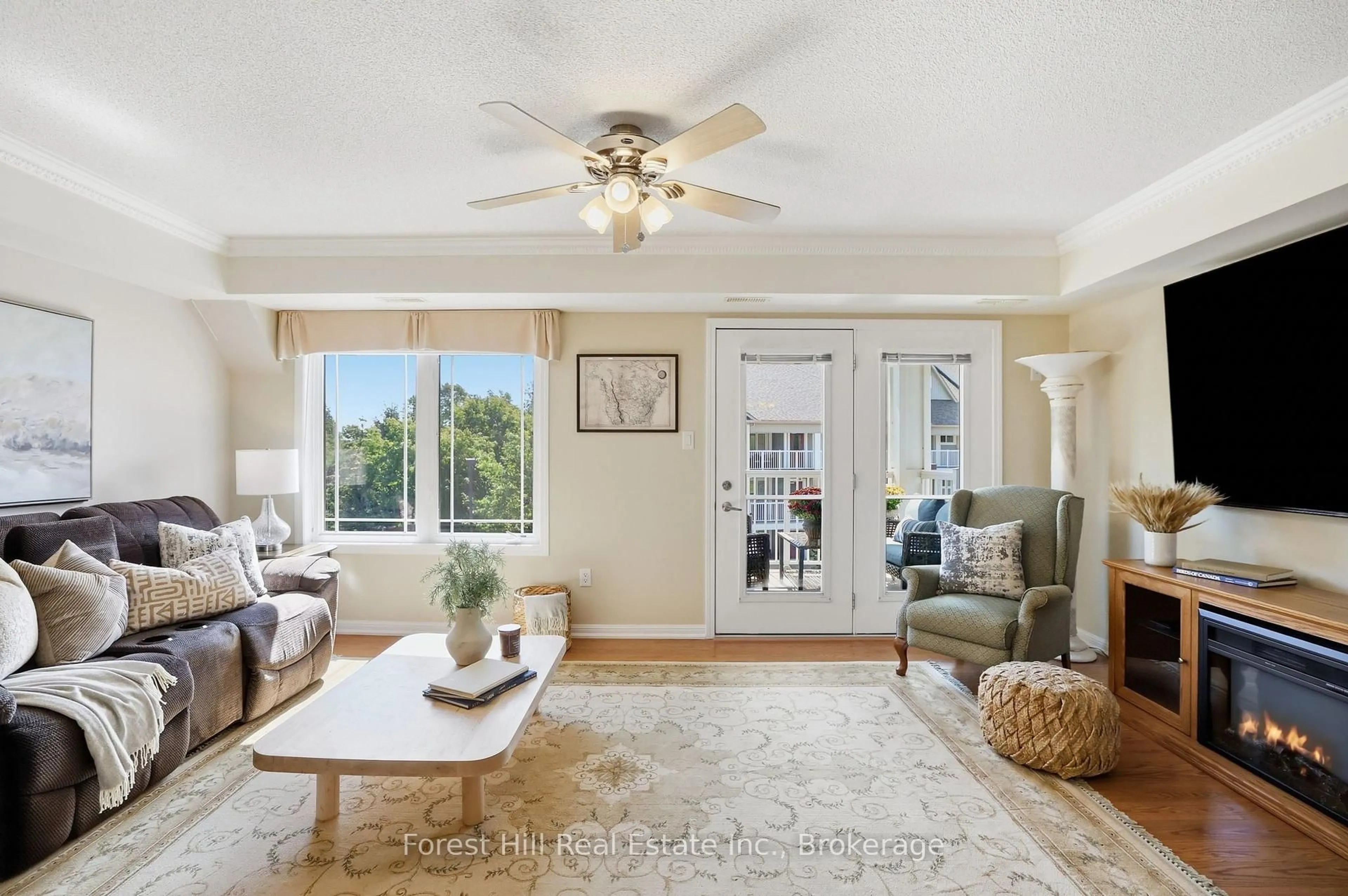 Living room with furniture, unknown for 50 Mulligan Lane #316, Wasaga Beach Ontario L9Z 0C5