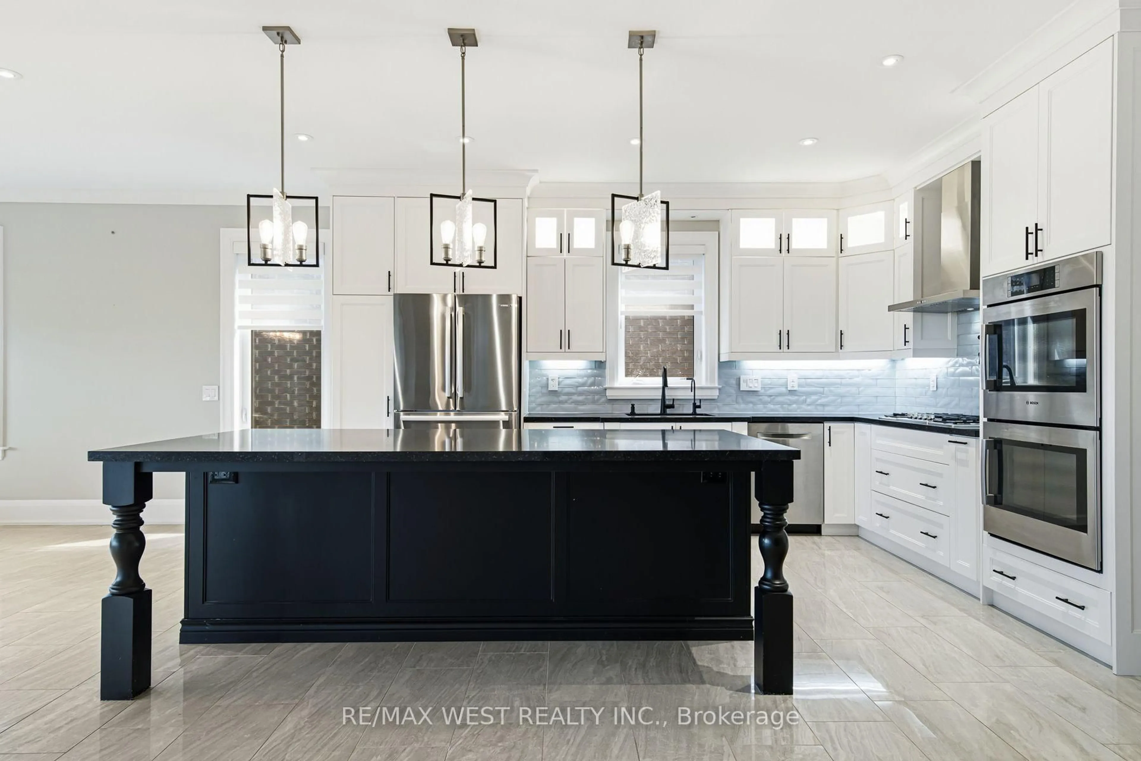 Contemporary kitchen, ceramic/tile floor for 2292 Shore Lane, Wasaga Beach Ontario L9Z 2X6