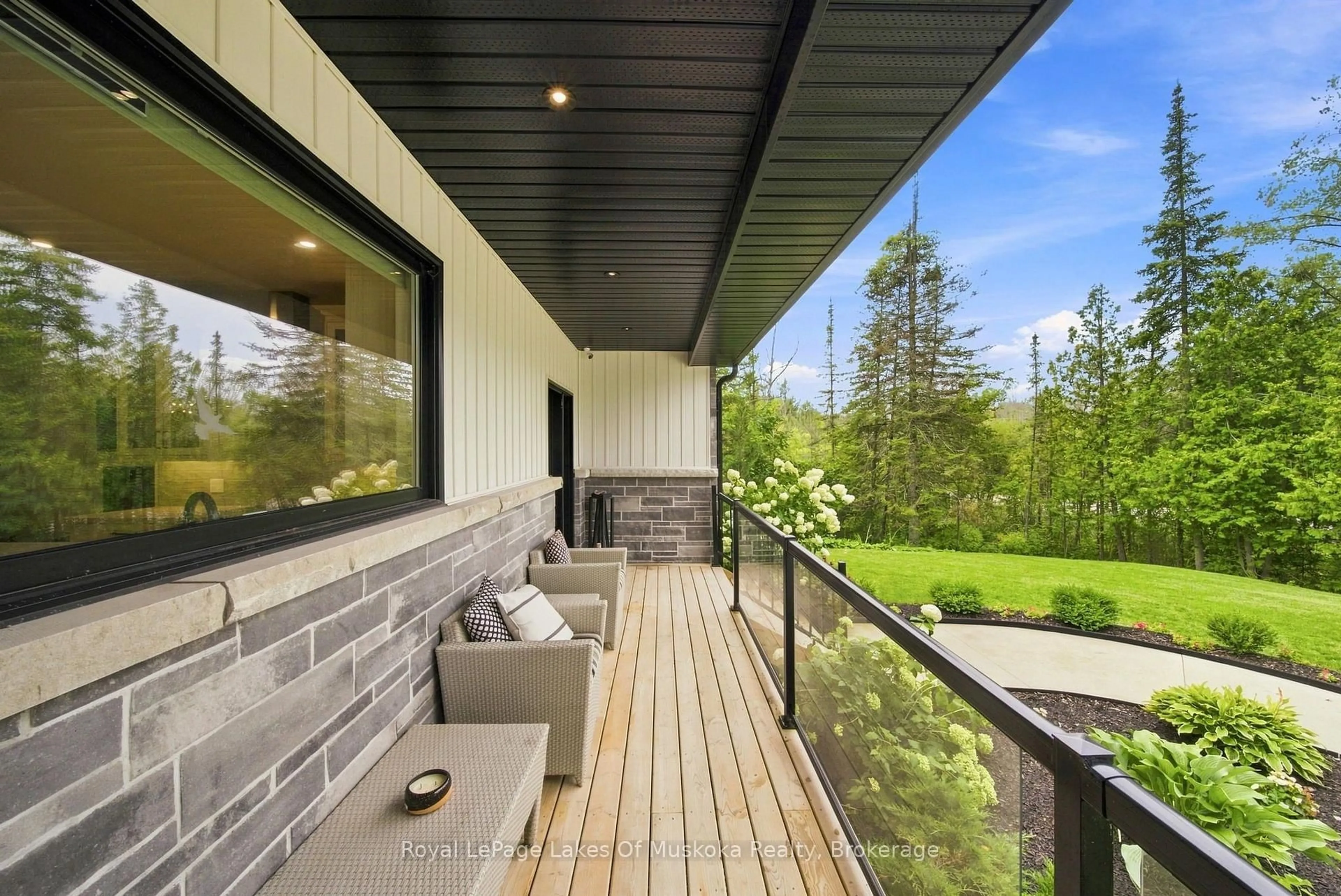 Patio, unknown for 41 Meadows Ave, Tay Ontario L0K 2C0