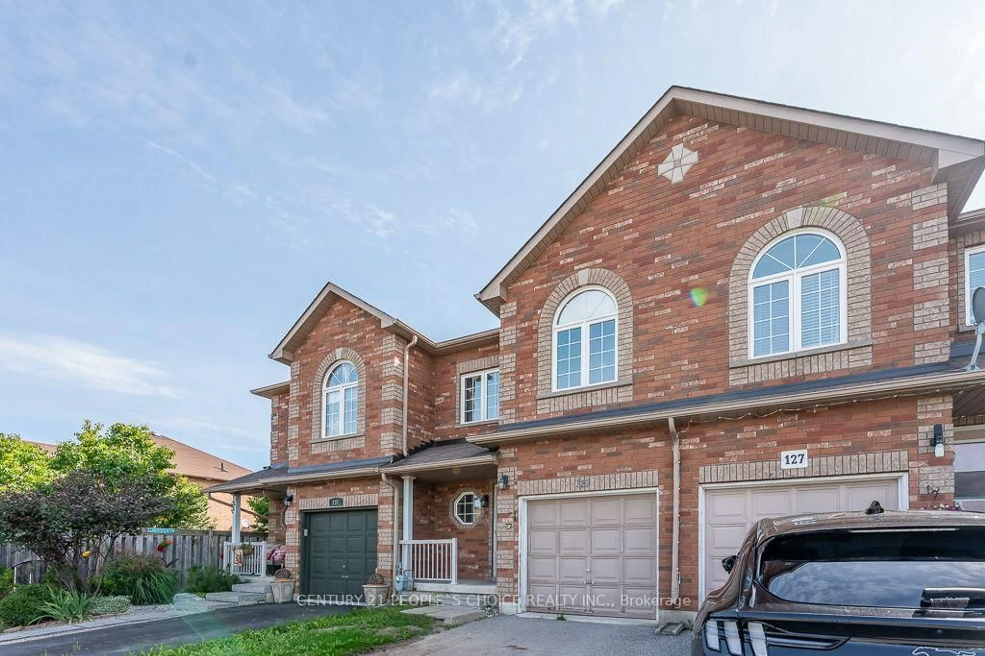 Home with brick exterior material, street for 129 Sydenham Wells Sq, Barrie Ontario L4M 6T3