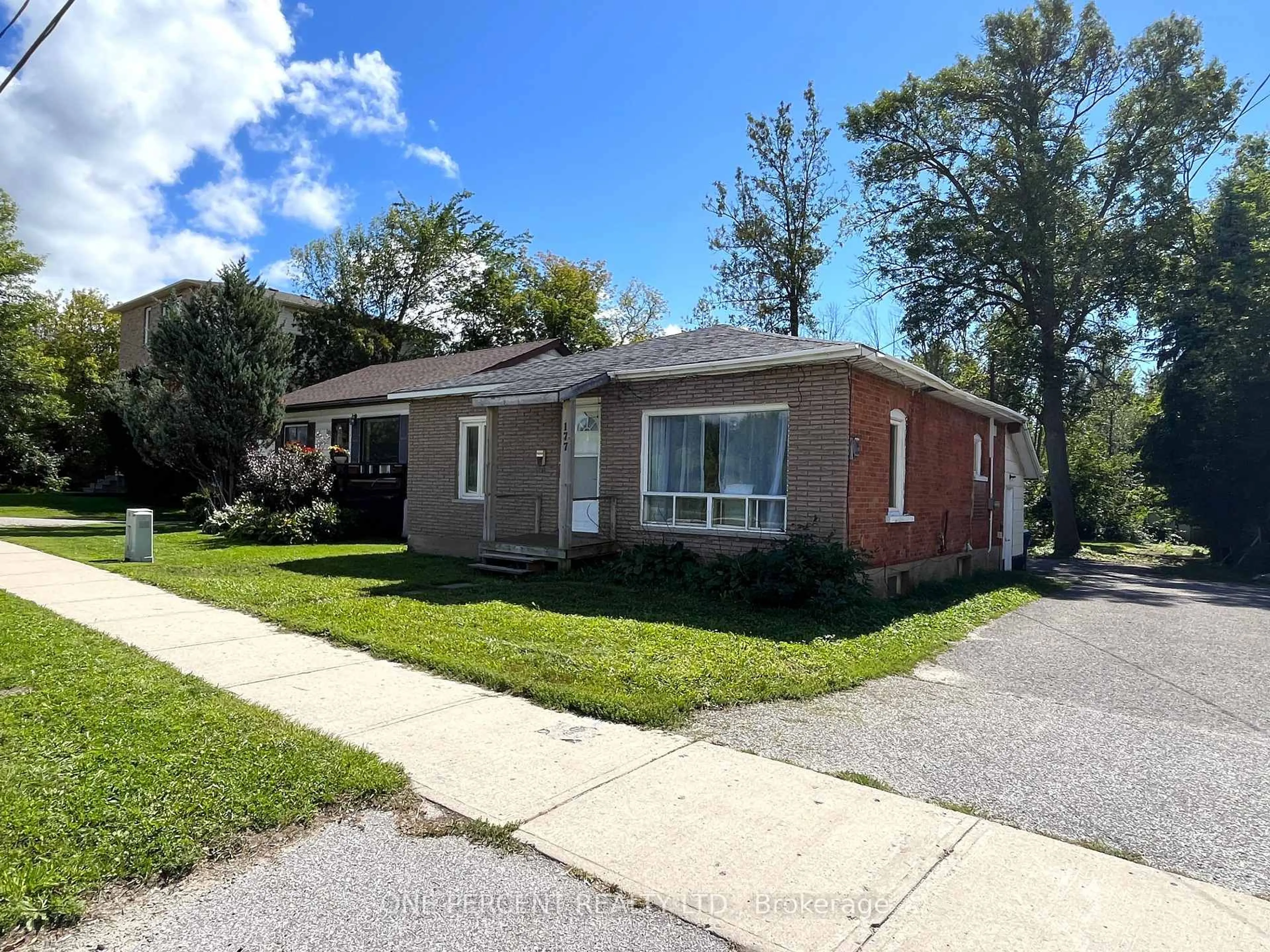 Unknown for 177 Atherley Rd, Orillia Ontario L3V 8A9