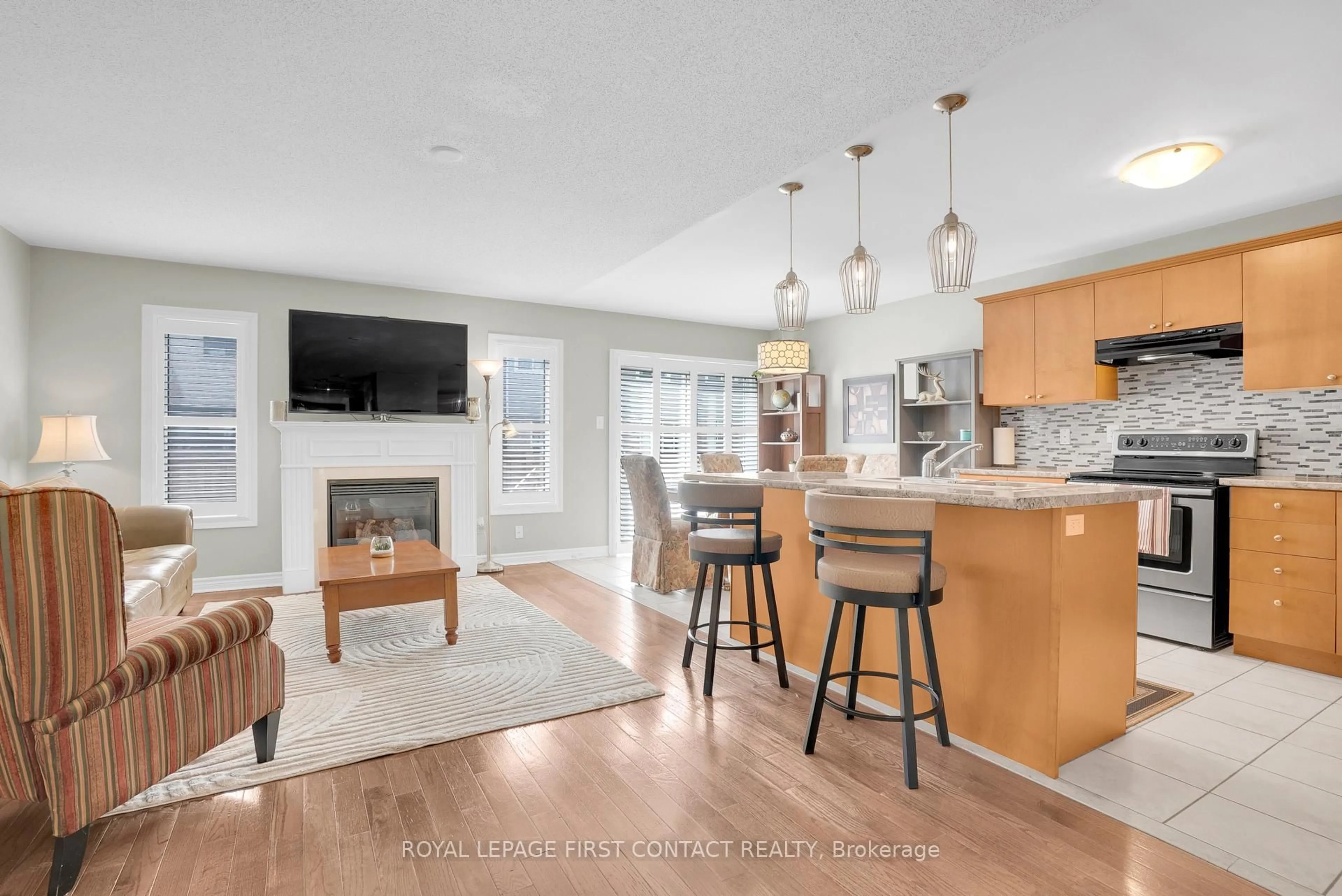 Open concept kitchen, unknown for 3 Maple Crown Terr, Barrie Ontario L4M 7H3