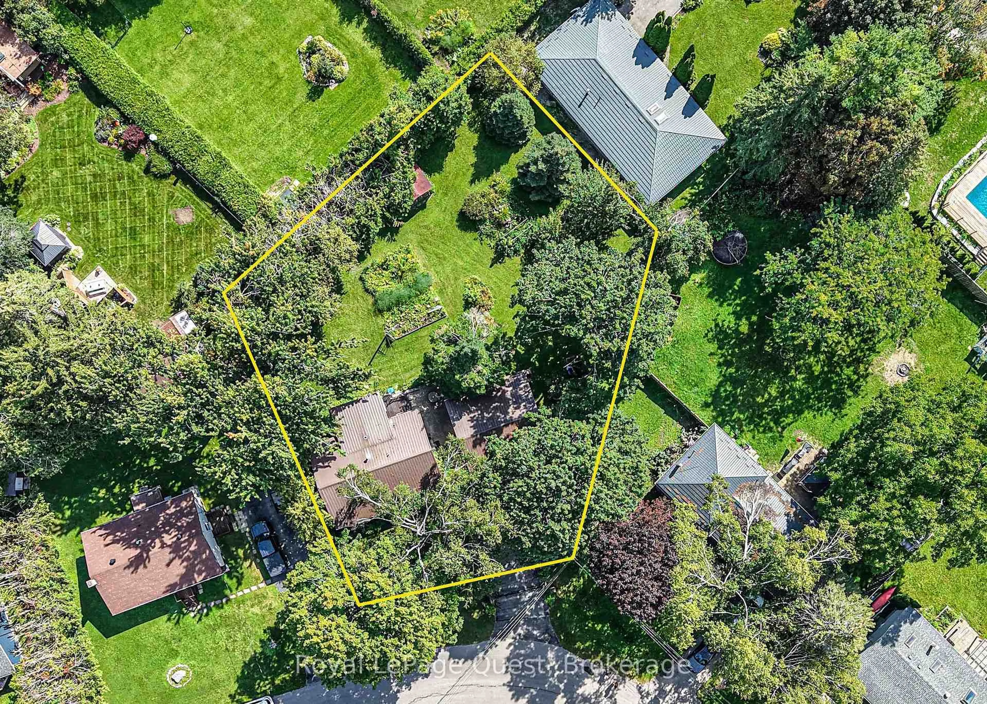 A pic from outside/outdoor area/front of a property/back of a property/a pic from drone, forest/trees view for 17 Hughes Rd, Orillia Ontario L3V 2L9