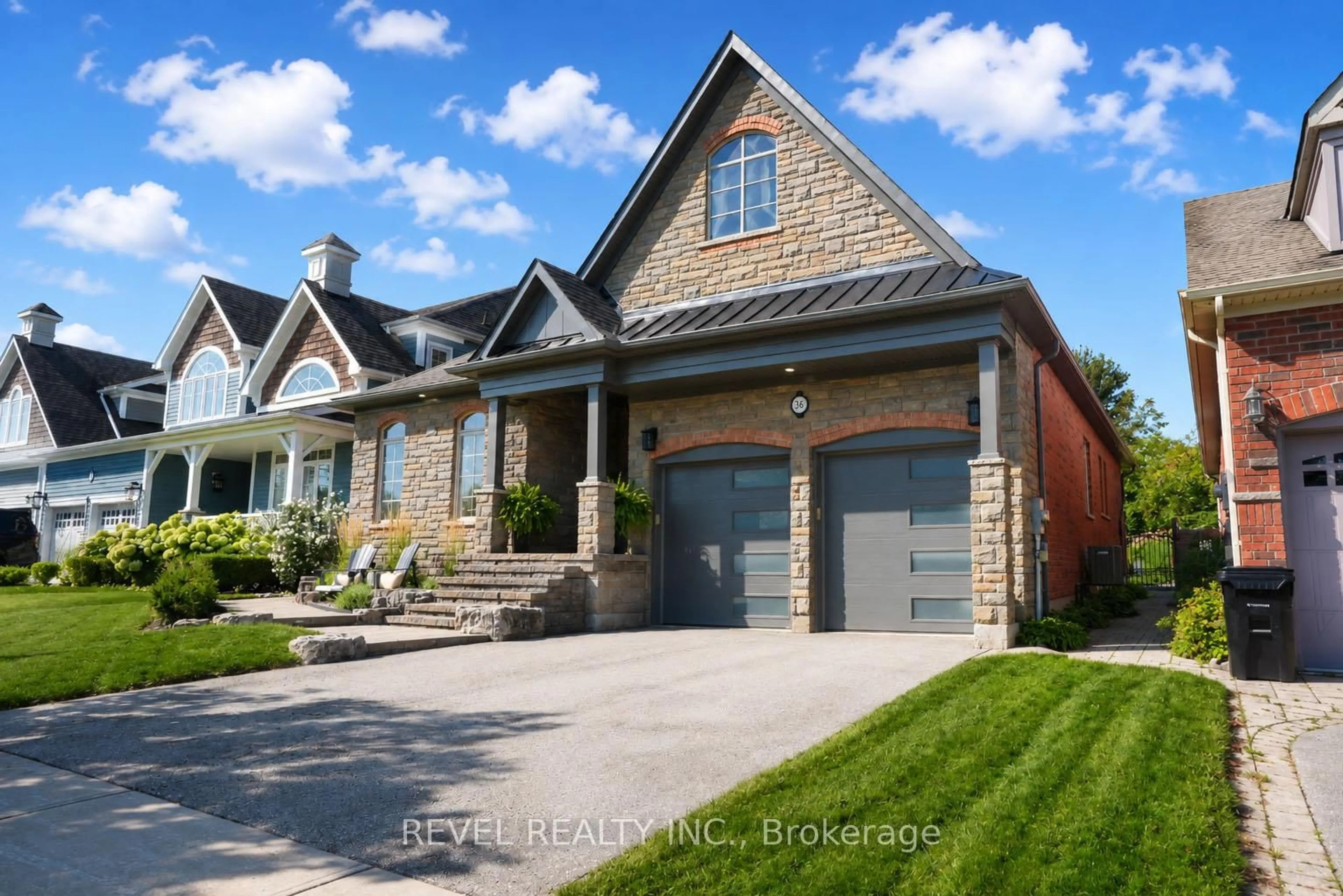 Home with brick exterior material, street for 36 Turner Dr, Barrie Ontario L4N 6M5