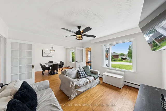 15 Lucy St, Penetanguishene 5