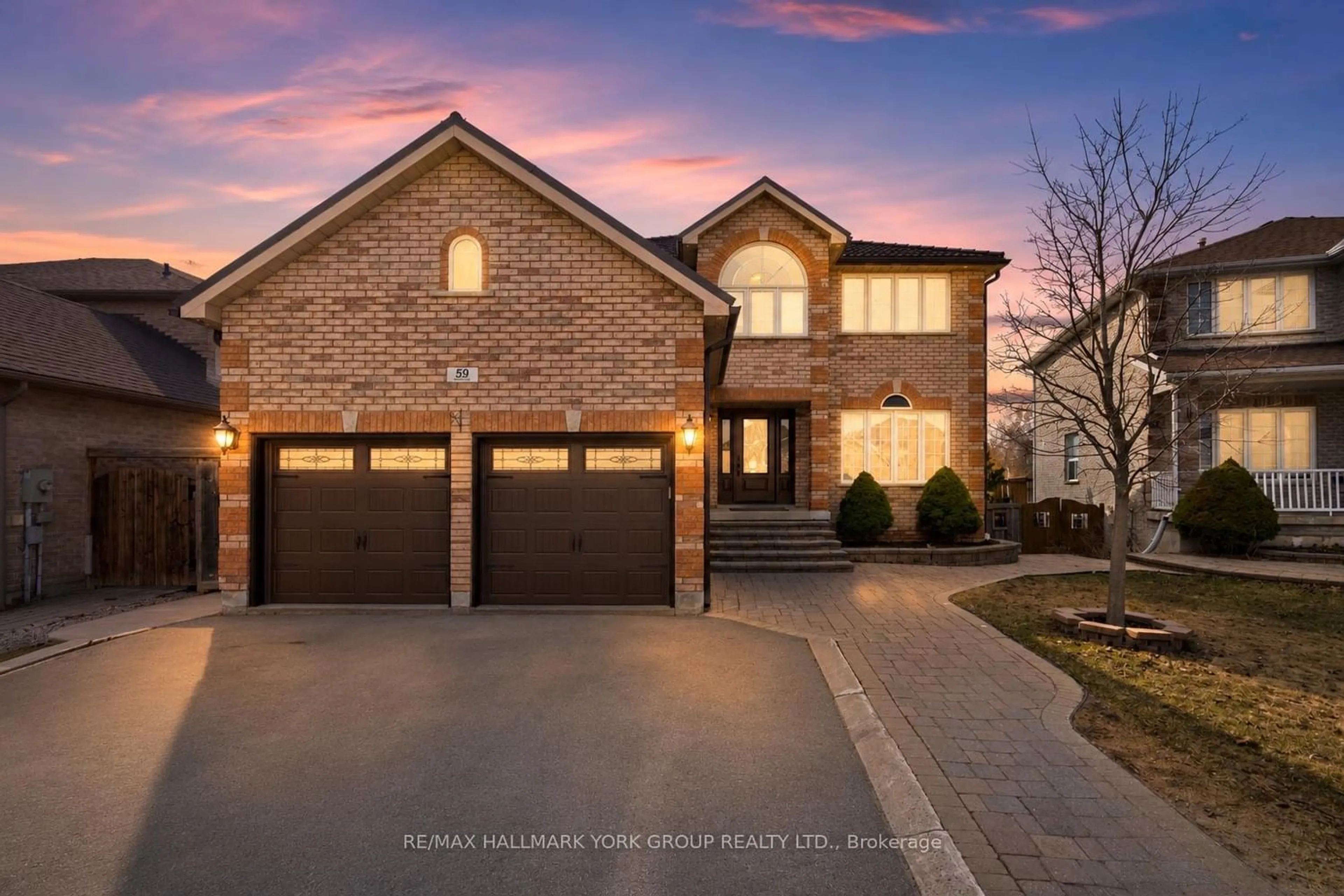 Home with brick exterior material, street for 59 Carley Cres, Barrie Ontario L4N 0M8