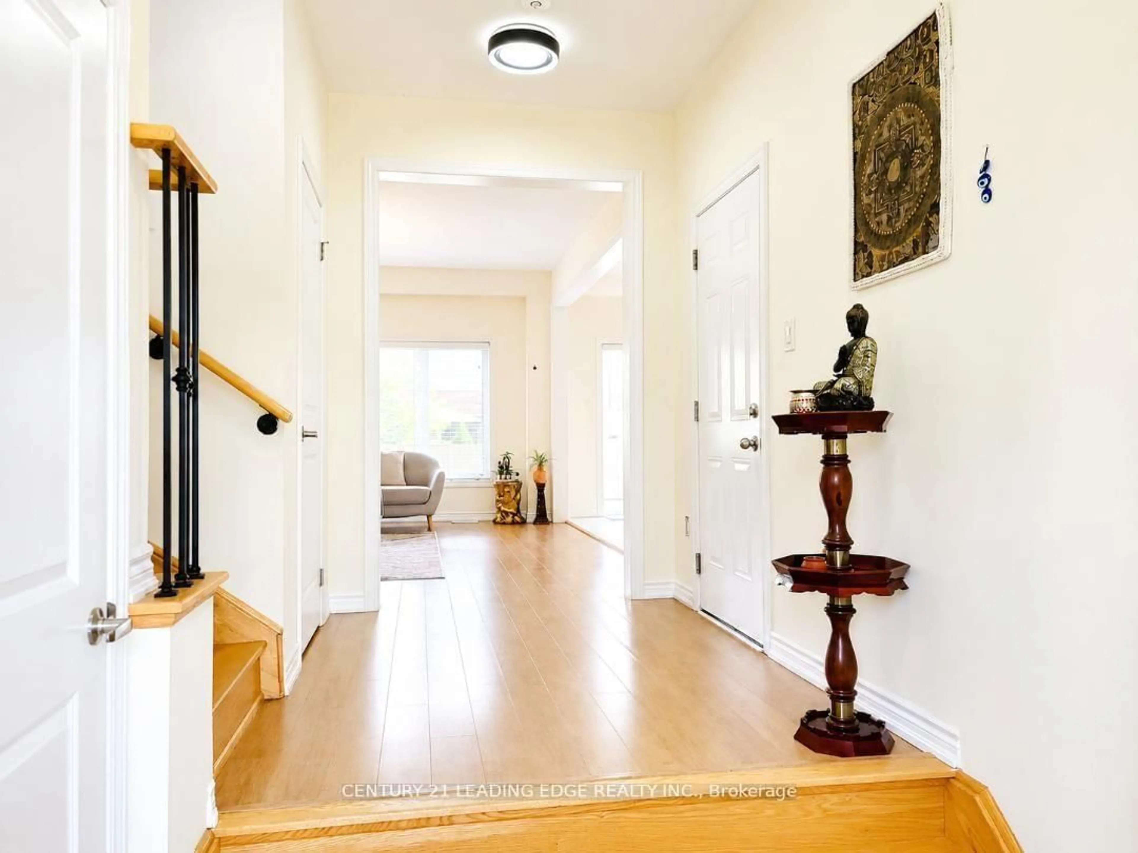 Indoor entryway for 164 Allegra Dr, Wasaga Beach Ontario L9Z 0H6