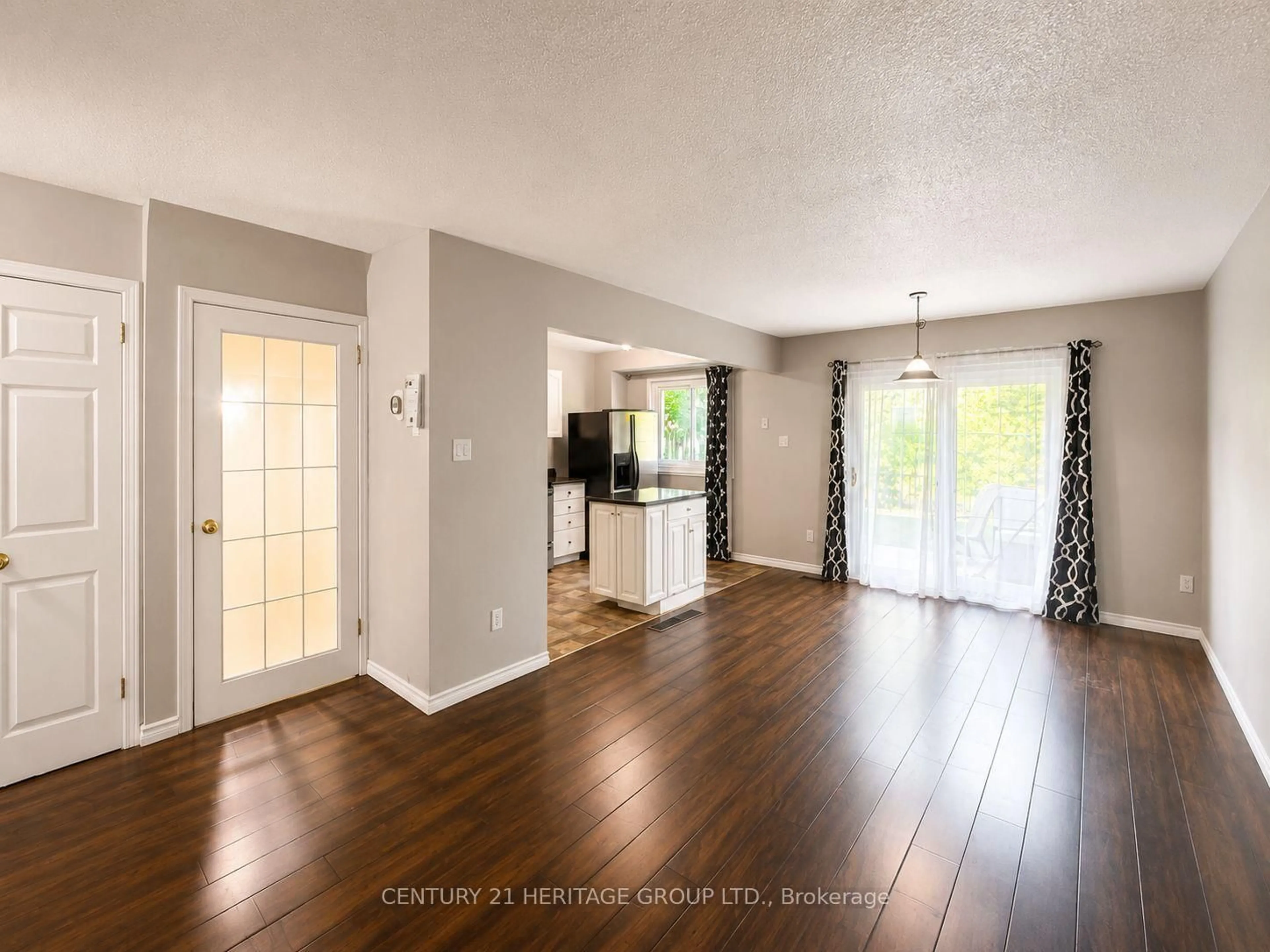 Unknown for 441 Barrie Rd #7, Orillia Ontario L3V 6T9