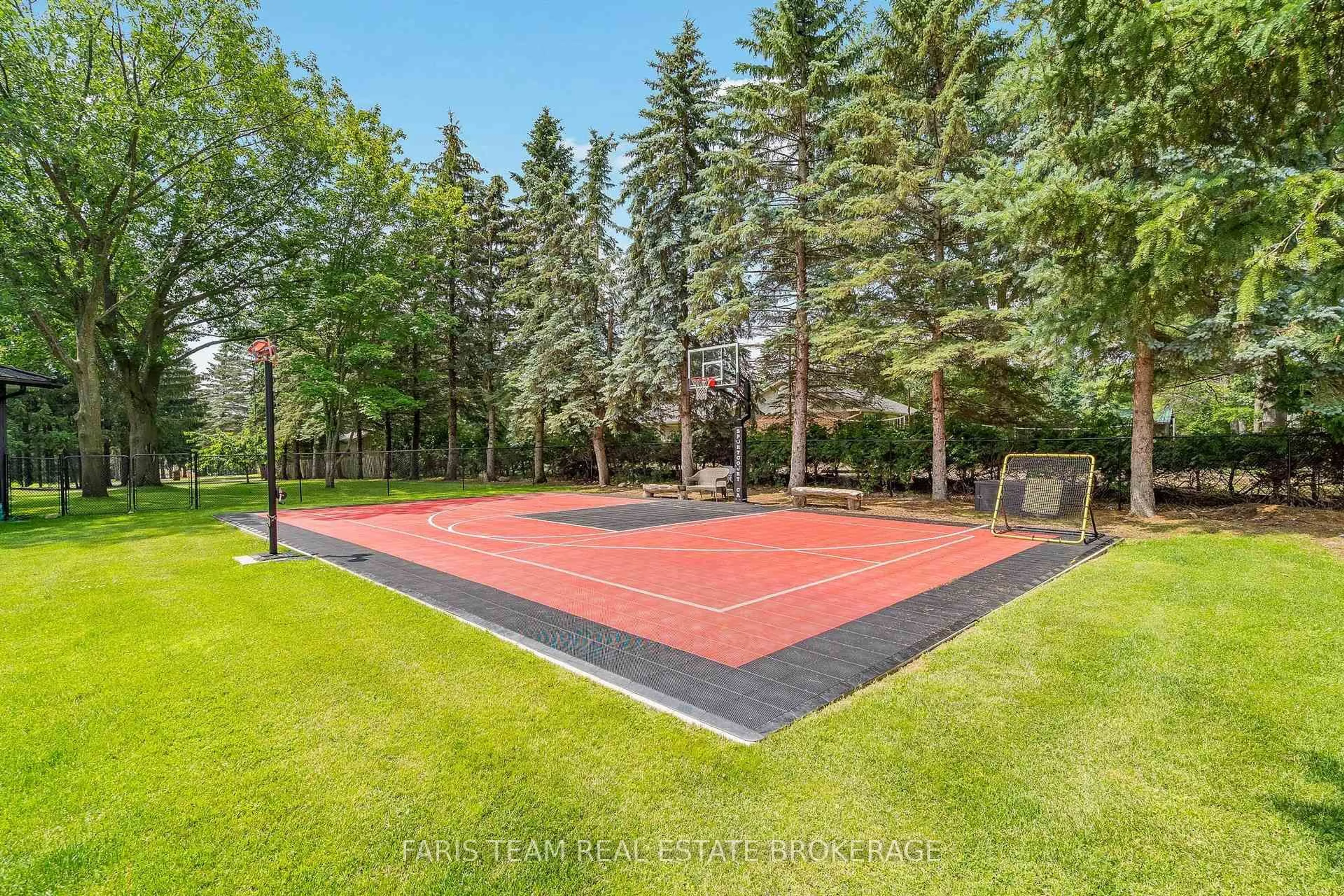 Patio, forest/trees view for 223A Hickory Lane, Barrie Ontario L4N 4J9