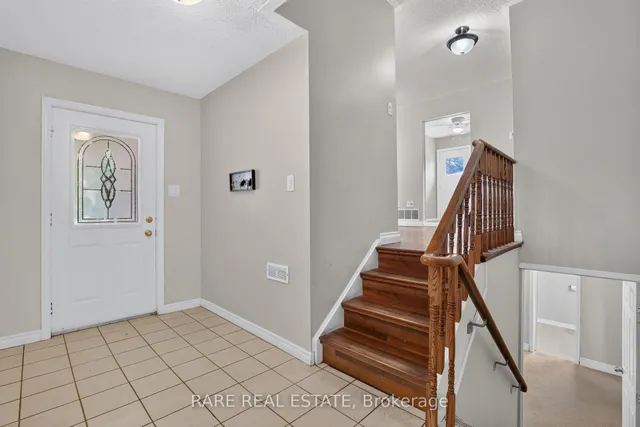 38 Lay St, Barrie 5