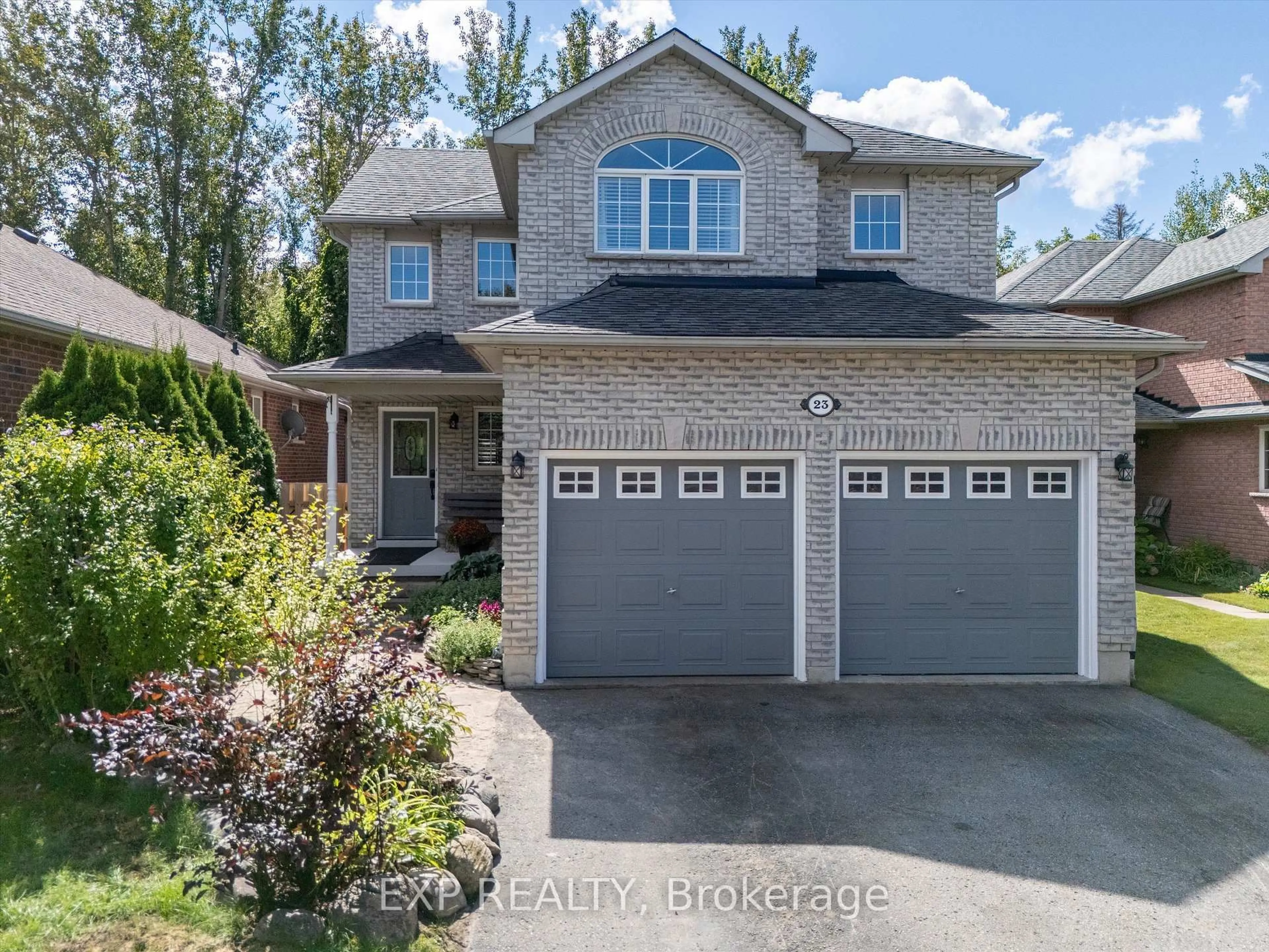 Unknown for 23 Mckenzie Cres, Barrie Ontario L4N 5R5