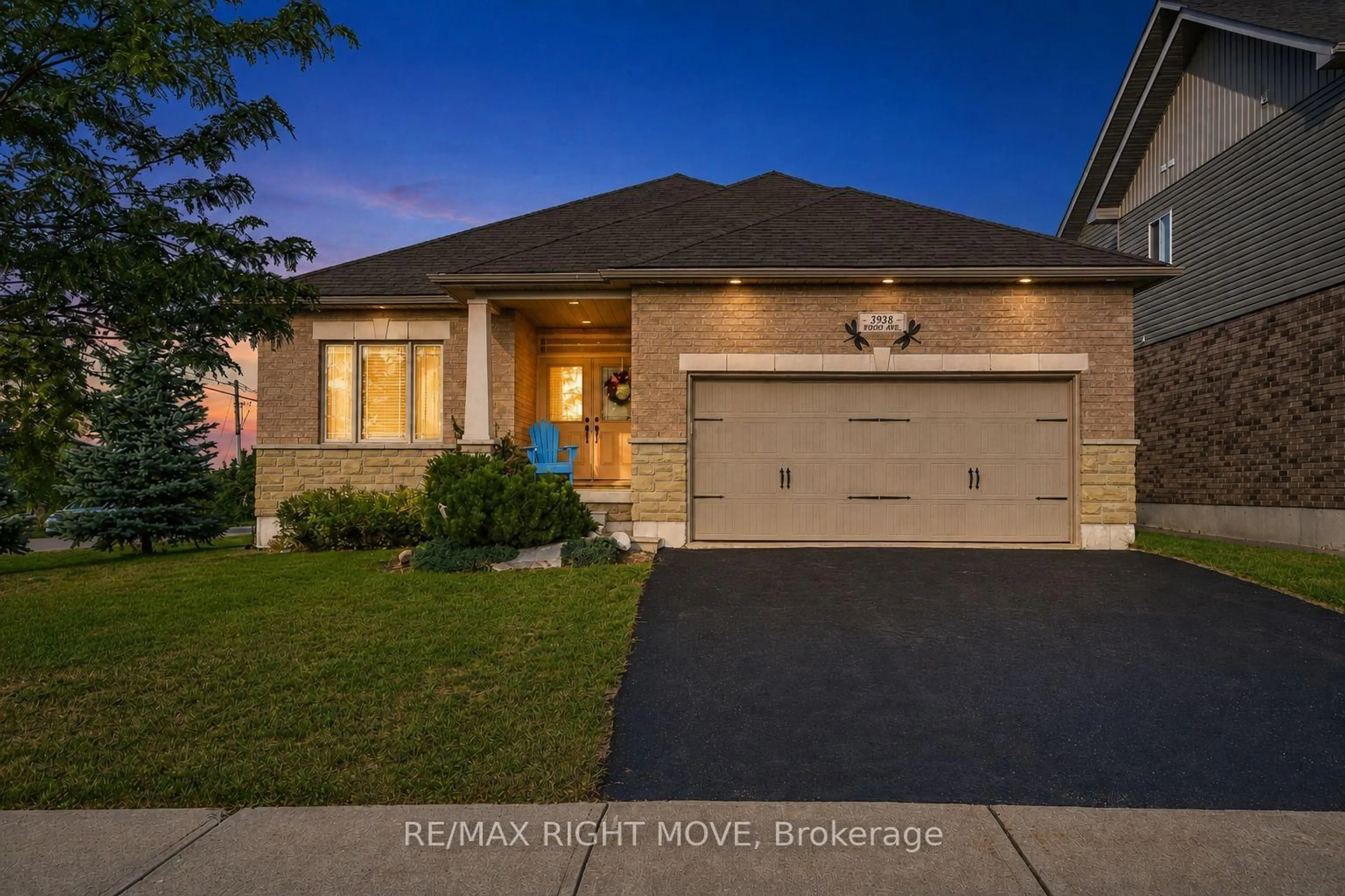 Home with brick exterior material, street for 3938 Wood Ave, Severn Ontario L3V 0Y9