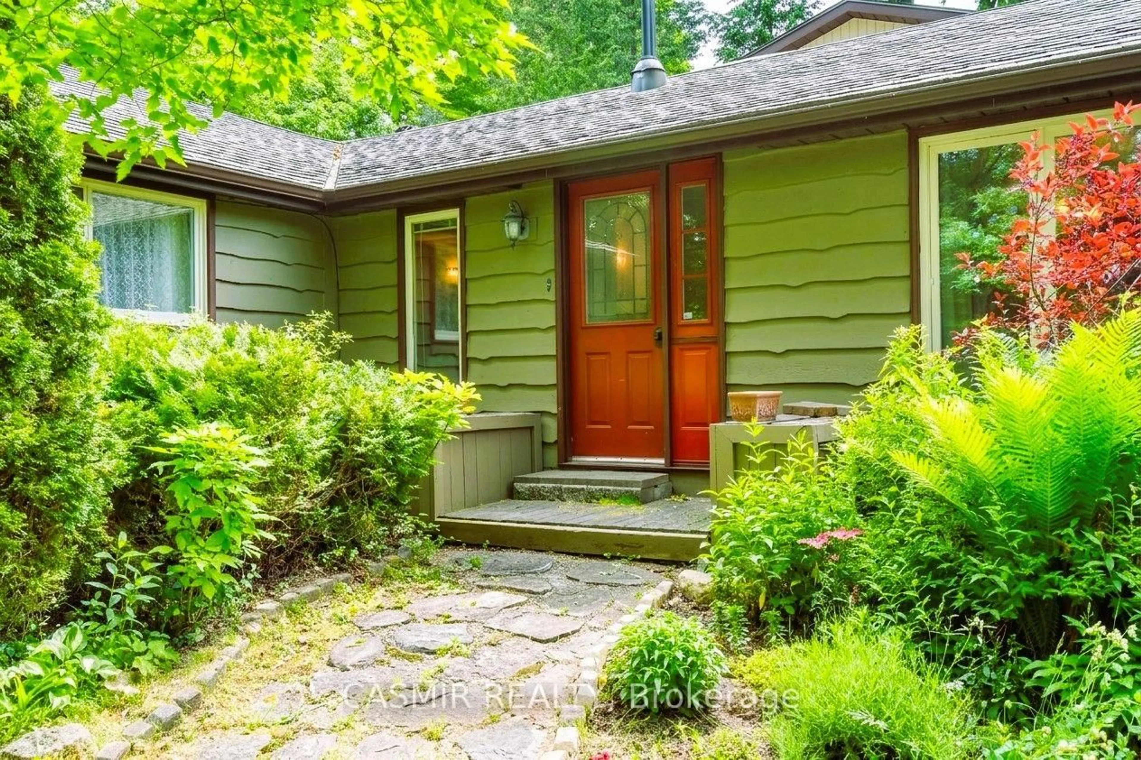Home with vinyl exterior material, street for 2148 CHAMPLAIN Rd, Tiny Ontario L9M 0B1