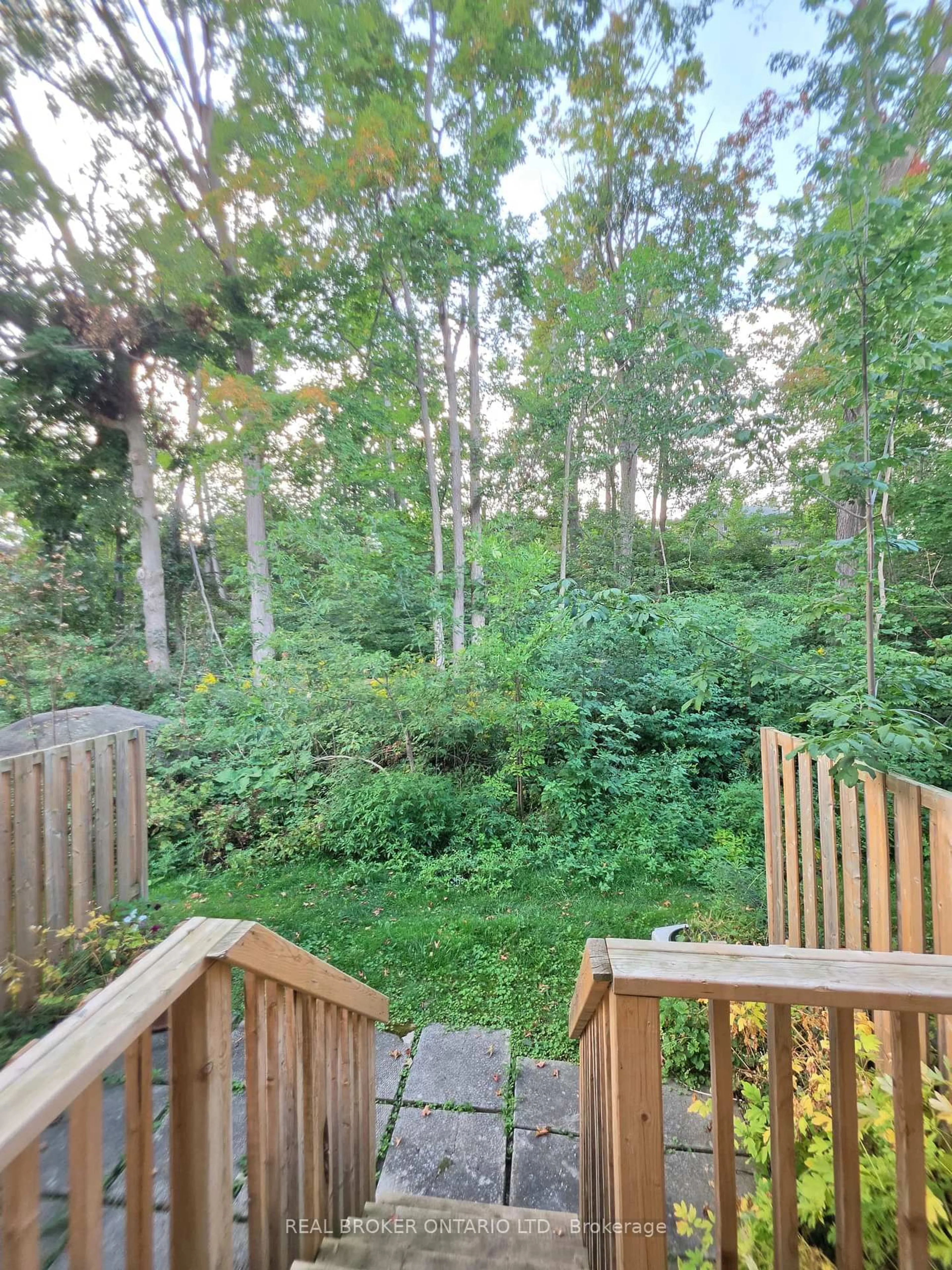 Unknown for 1095 MISSISSAGA St #84, Orillia Ontario L3V 6W7