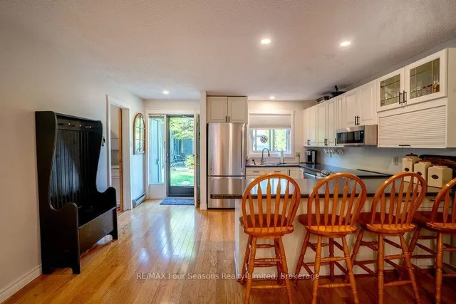158 Escarpment Cres, Collingwood 5