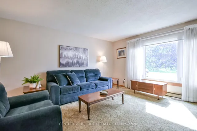 380 Mary St, Orillia 3