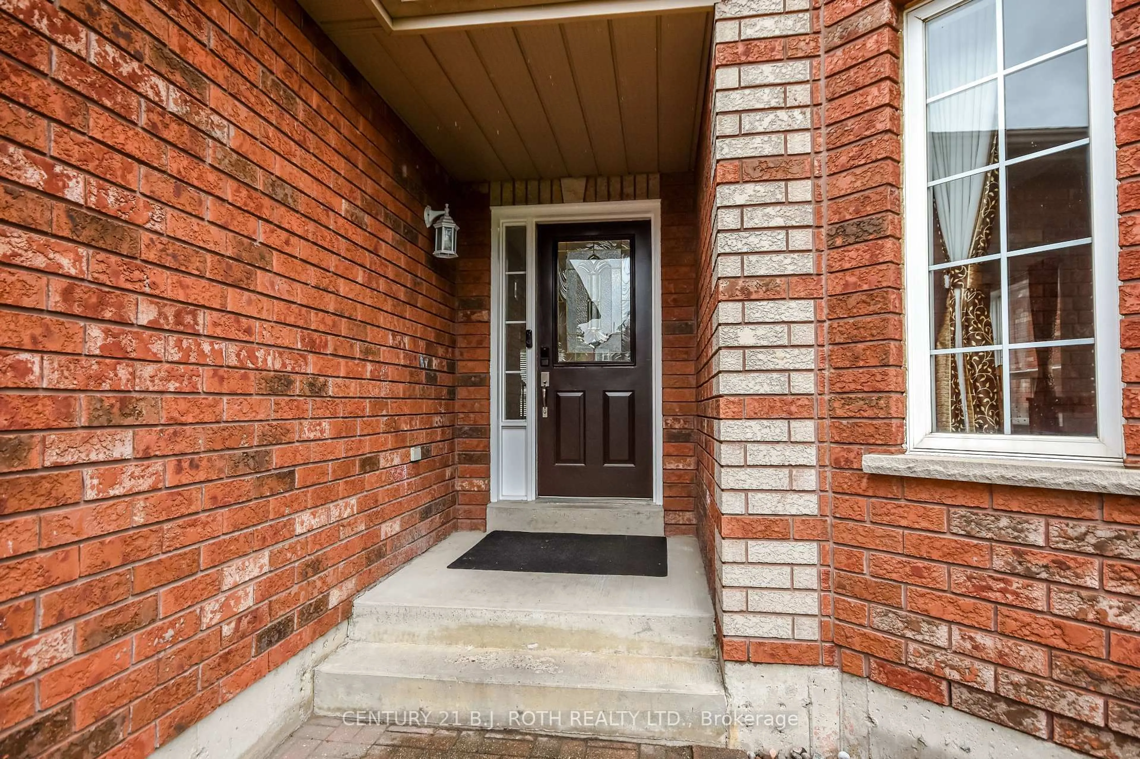 Unknown for 17 CROMPTON Dr, Barrie Ontario L4M 6N1