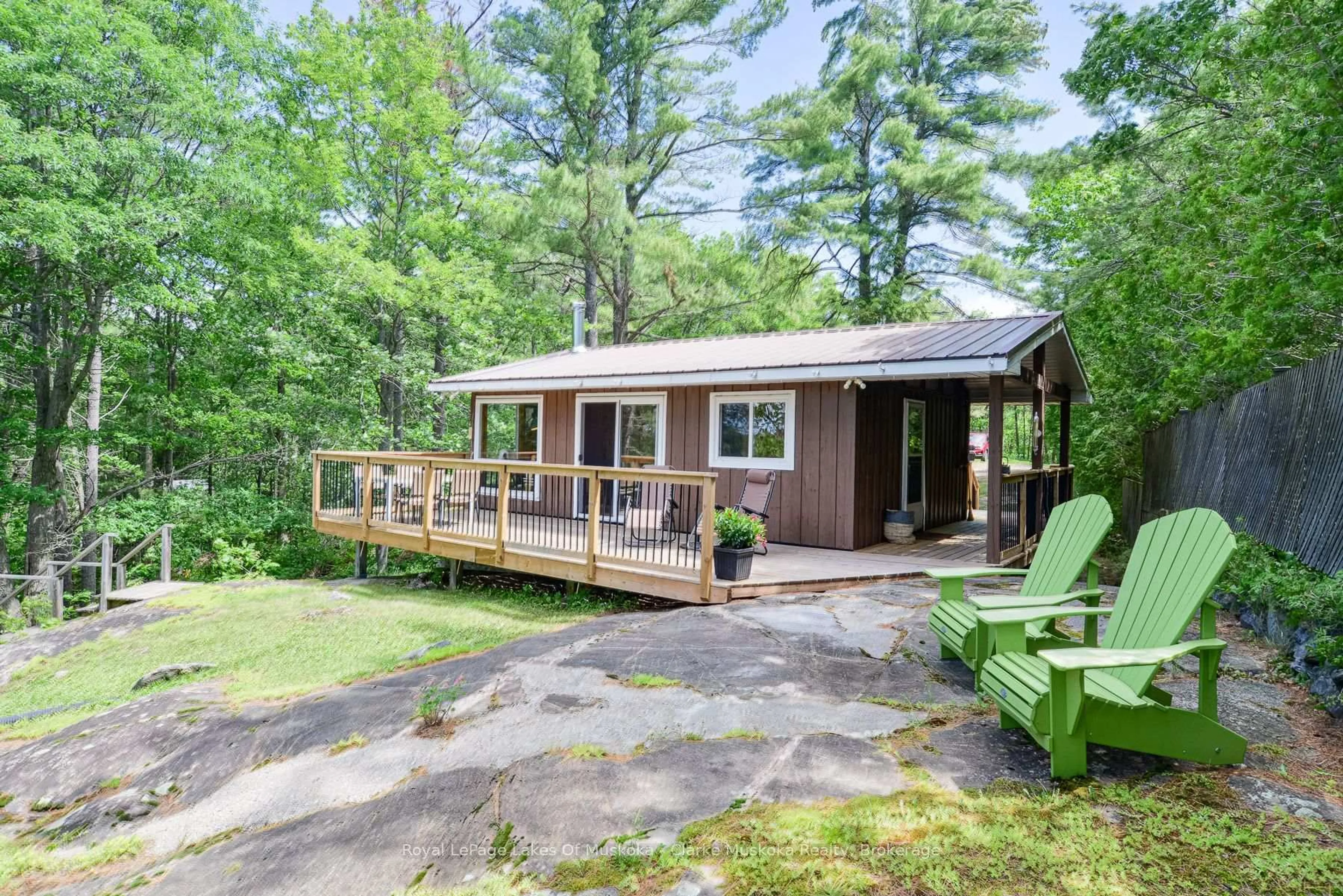 Patio, unknown for 4292 Graham Rd, Severn Ontario L0K 1E0