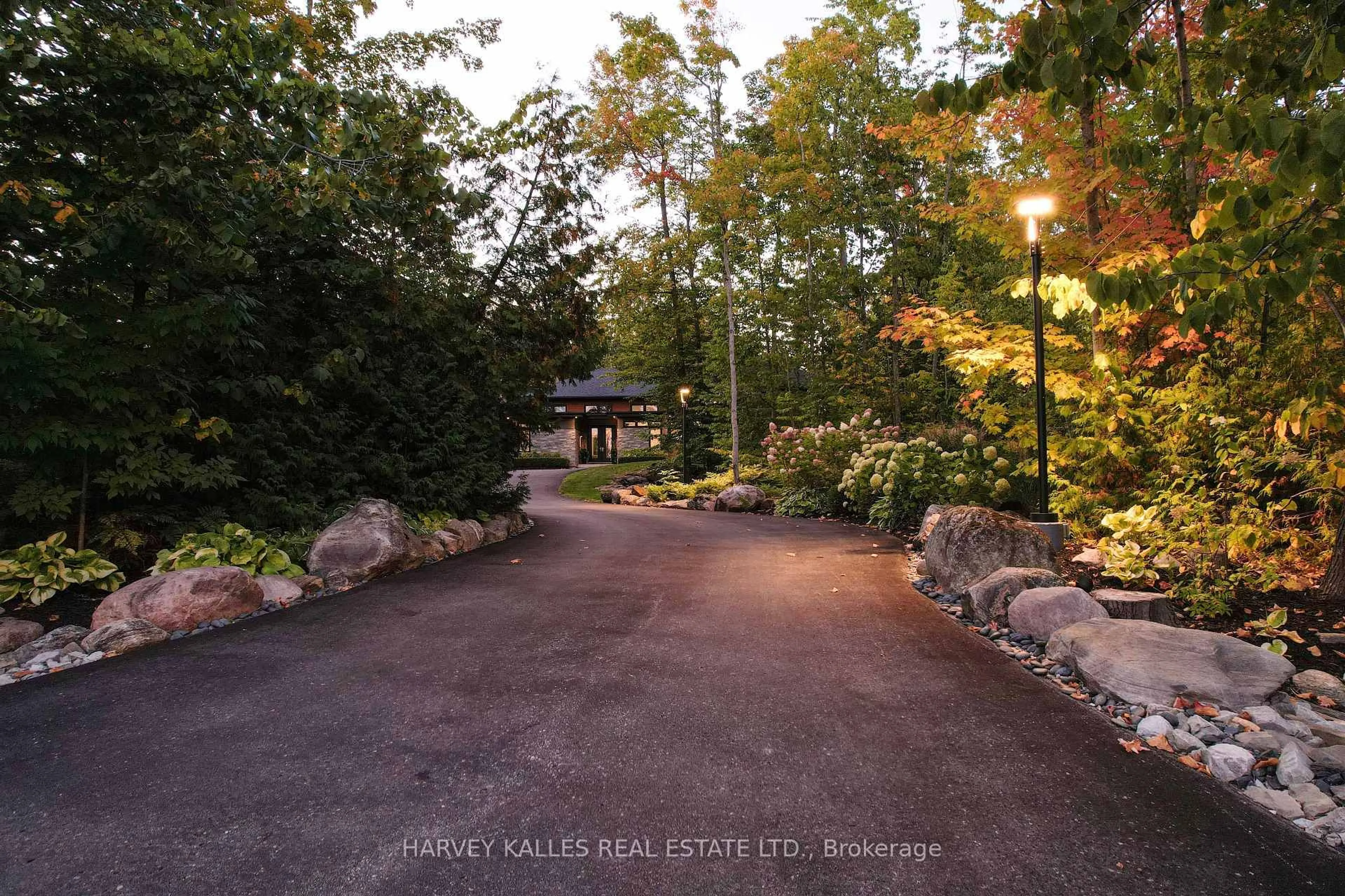 Unknown for 42 Windfield Dr, Oro-Medonte Ontario L0L 2L0
