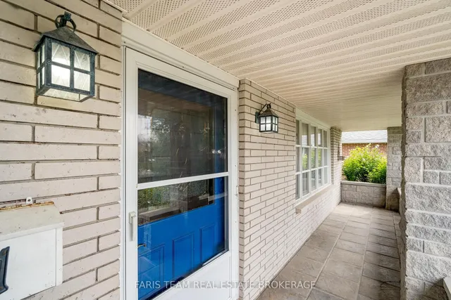 51 Davies Cres, Barrie 4