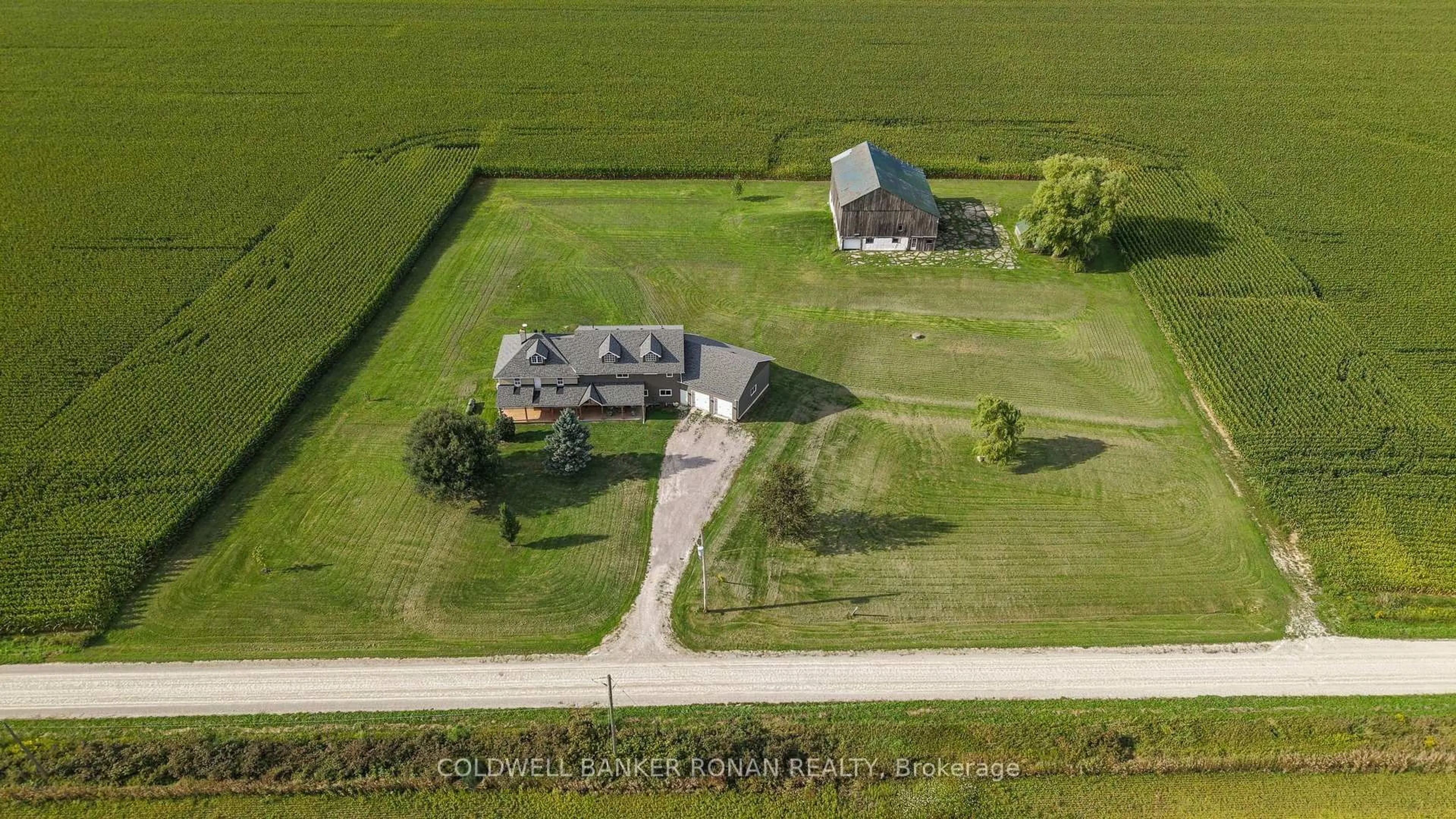 A pic from outside/outdoor area/front of a property/back of a property/a pic from drone, unknown for 4542 Concession Road 6 Sunnidale, Clearview Ontario L0M 1N0
