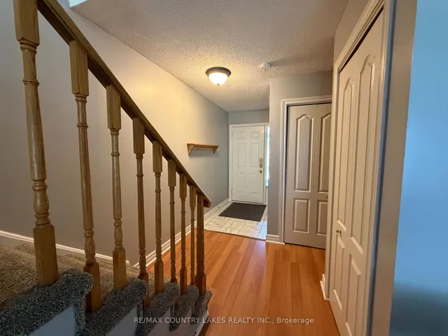 30 Laguna Pkwy #12, Ramara 3