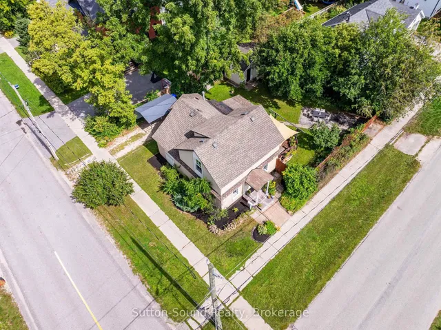 307 Fourth St, Collingwood 3