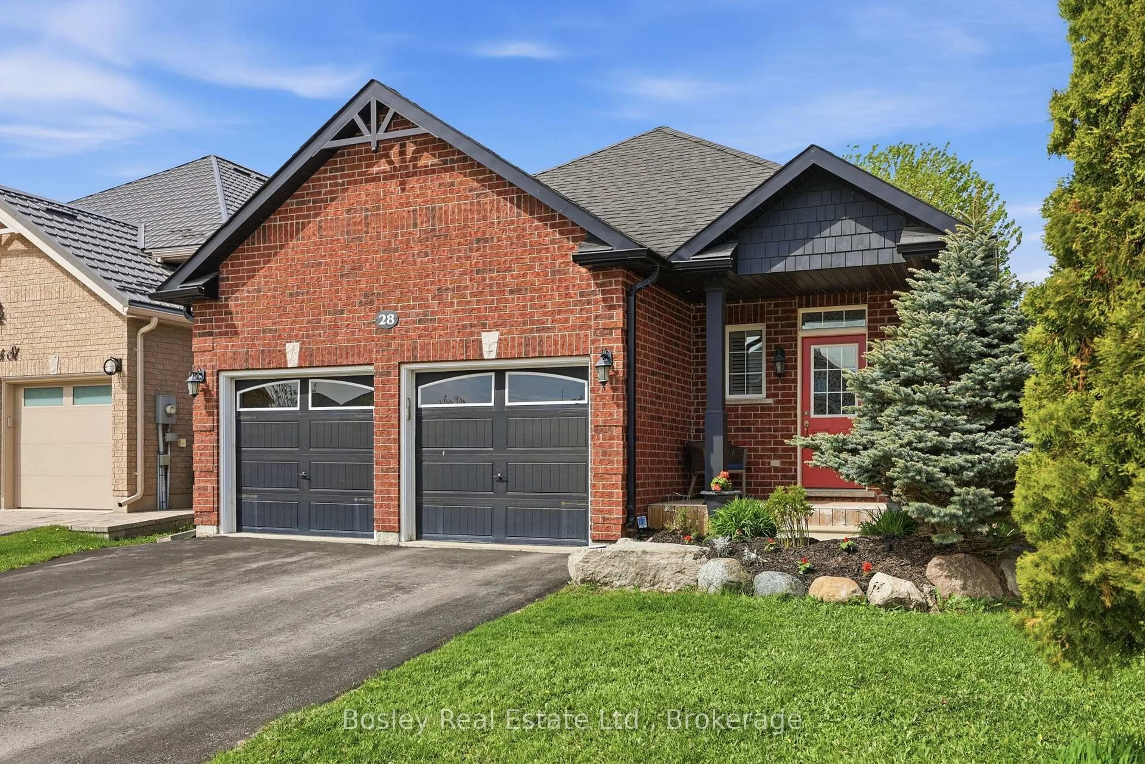 Home with brick exterior material, street for 28 Clark St, Collingwood Ontario L9Y 0H9