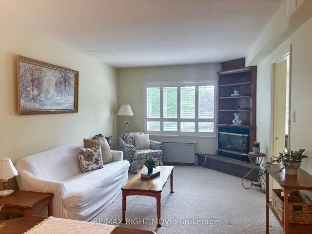 54 Fittons Rd #202, Orillia 5