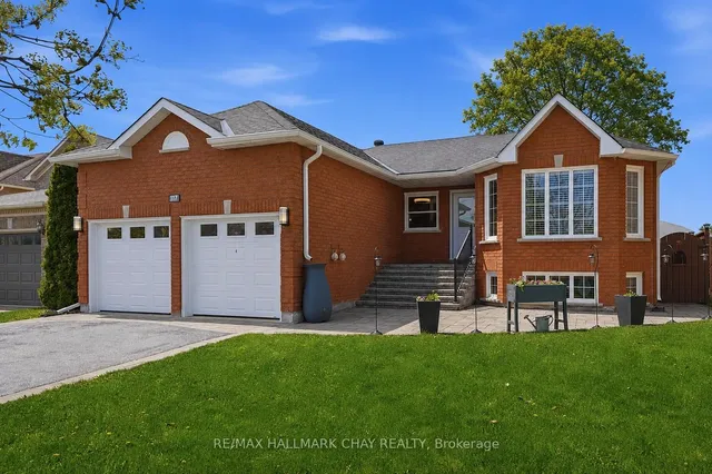 117 Brown St, Barrie 2