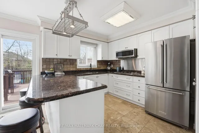 117 Brown St, Barrie 3