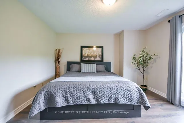 41 Laguna Pkwy #15, Ramara 5