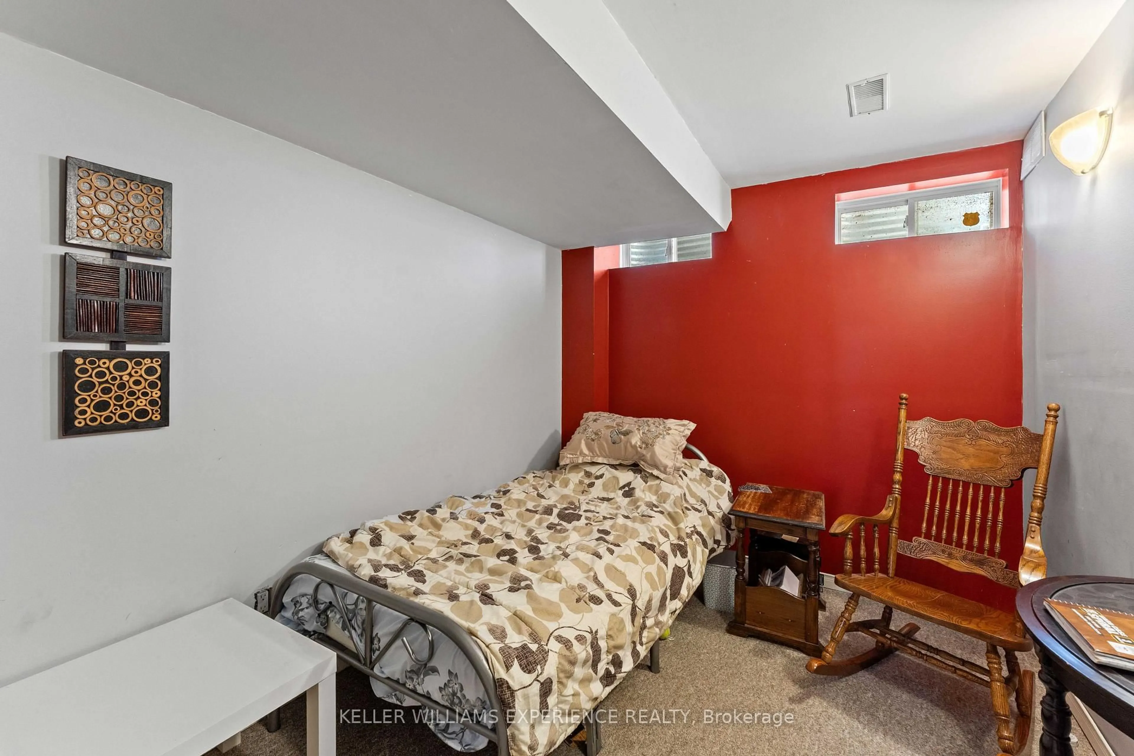 trreb/IMG-S13786962_5c0e82c8-111c-42bd-ae5e-0faf9fa465f6-l.jpg