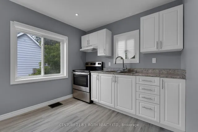 12 Dufferin St #Units 1 + 2 + Coach House, Barrie 3