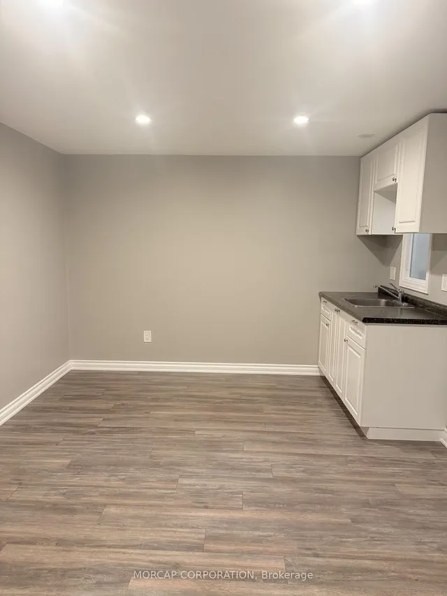 261 Rose St #21, Barrie 5