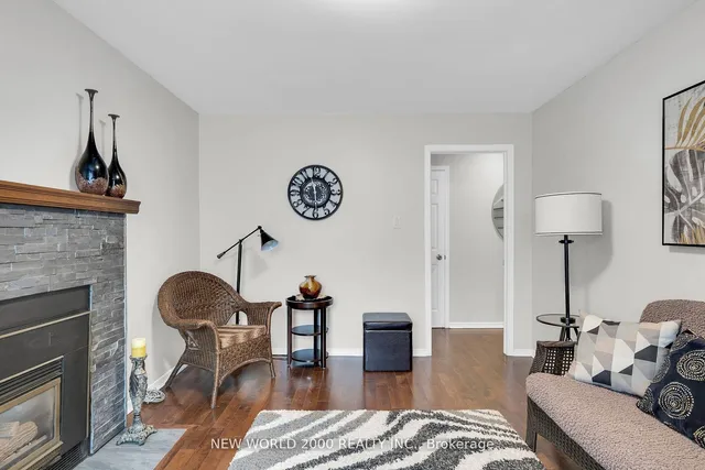 50 Livingstone St, Barrie 5
