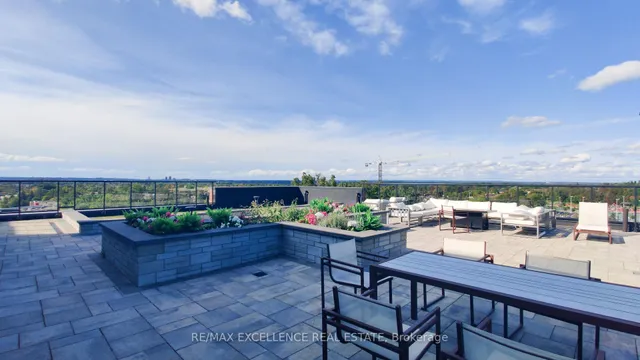 681 Yonge St #524, Barrie 4