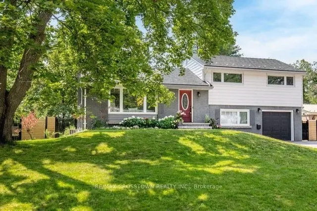 11 Castle Dr, Barrie 2