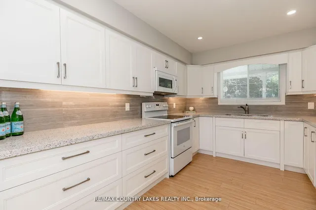 47 Lake Ave, Ramara 5