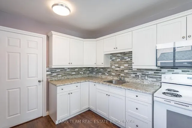 275 Gill St, Orillia 5