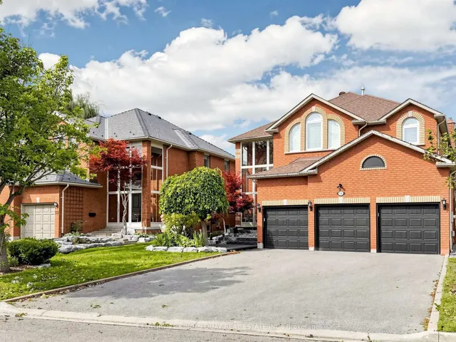 34 Looker Dr, Barrie 3