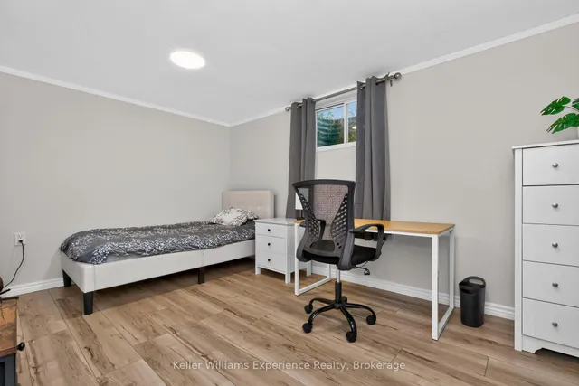 58 Maitland Dr, Barrie 3